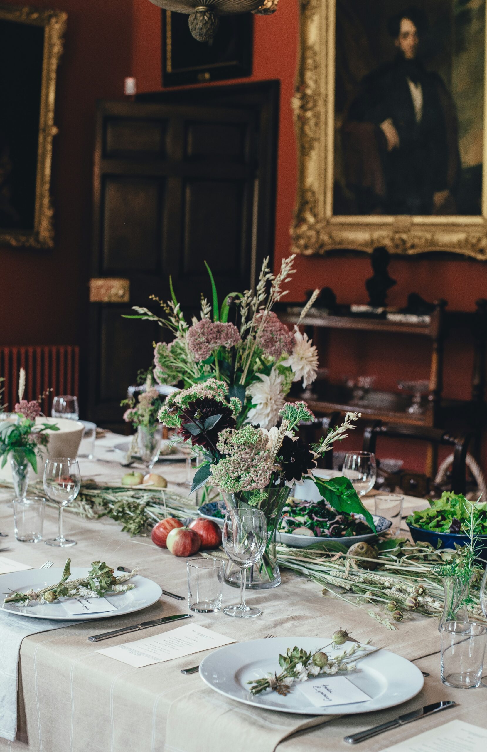 How to Select the Right Caterer for Your Luxury Wedding